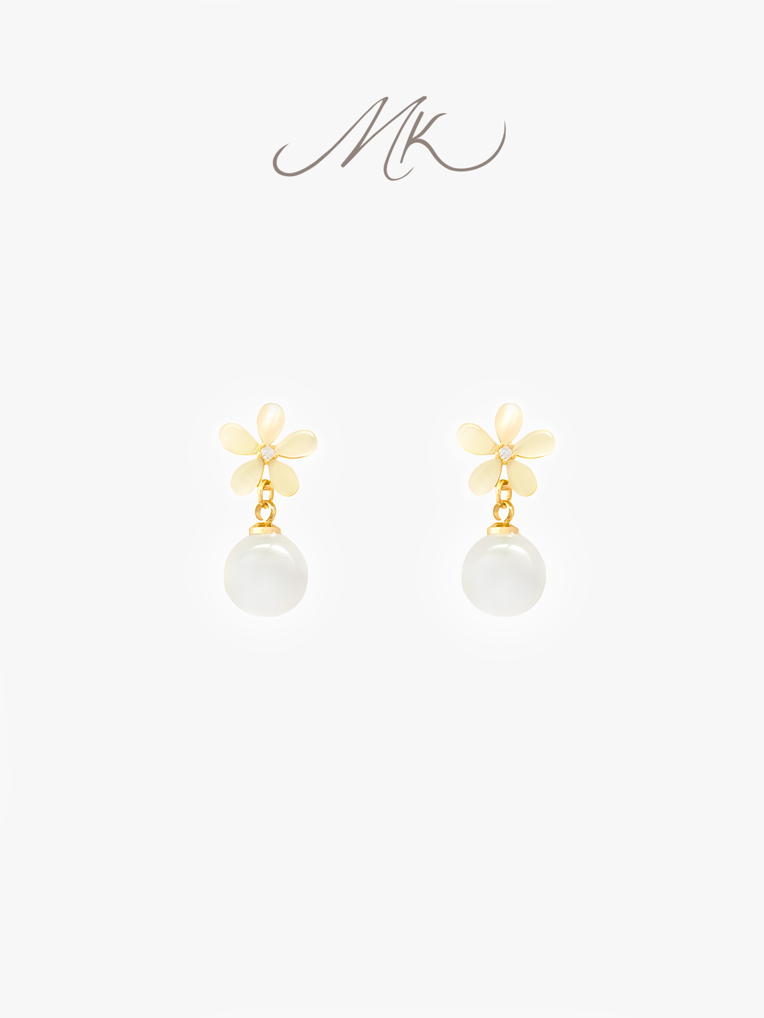 Blossom & Pearl Earring