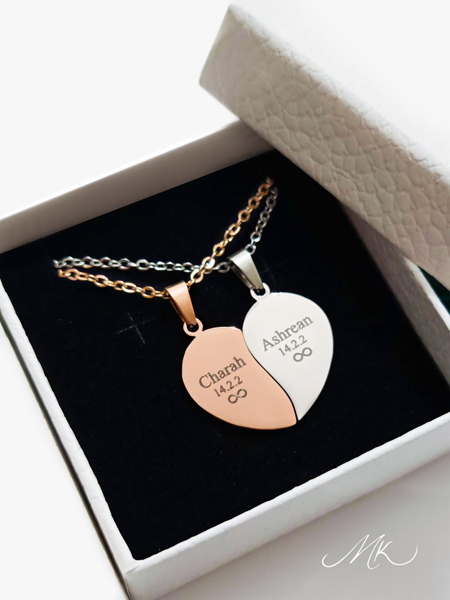 Heart Link Necklace [ENGRAVABLE]
