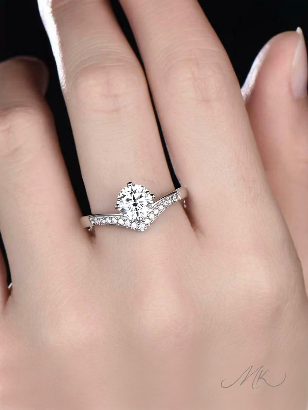 Divine Chevron Ring [ENGRAVABLE]