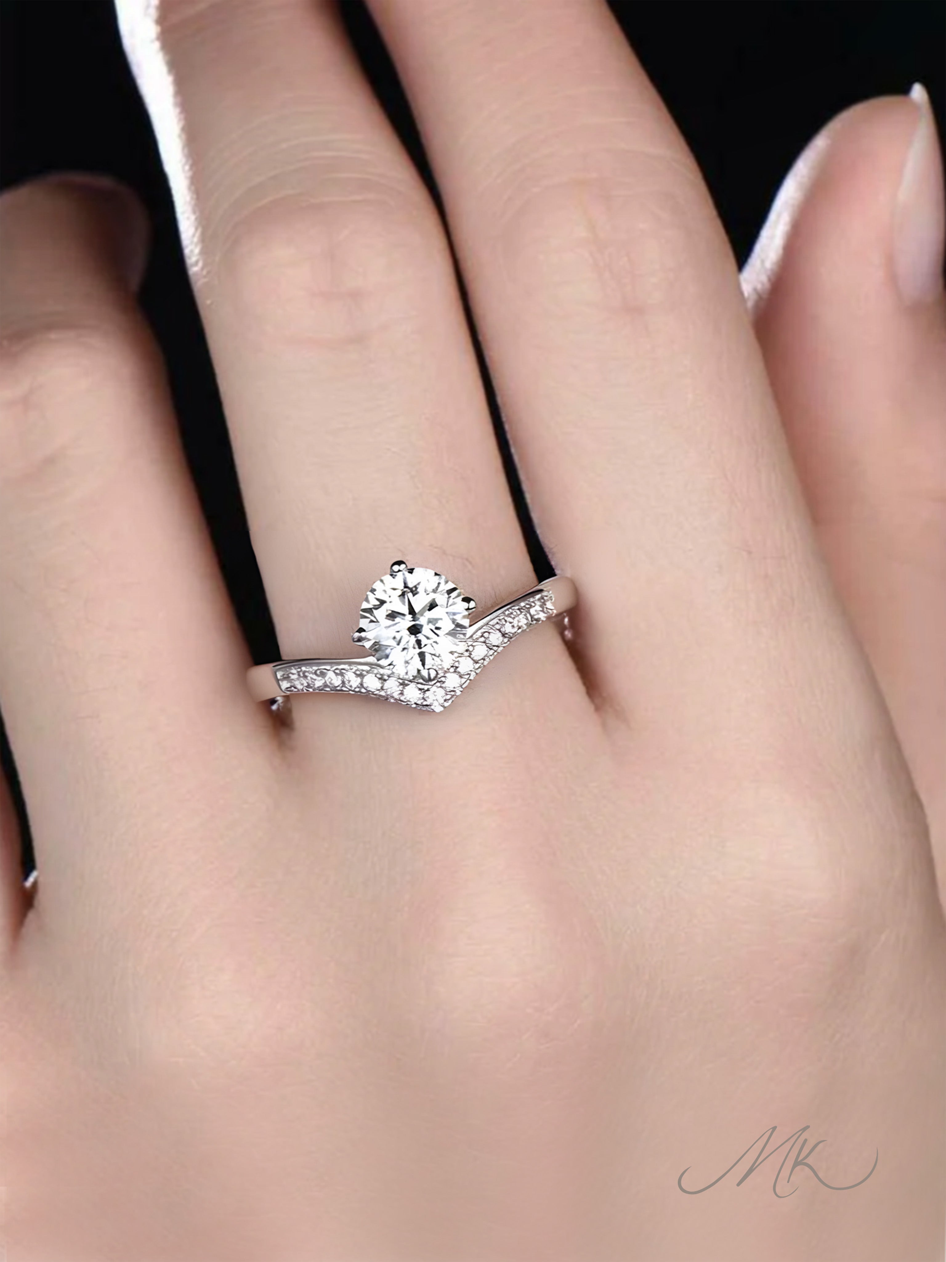 Divine Chevron Ring [ENGRAVABLE]