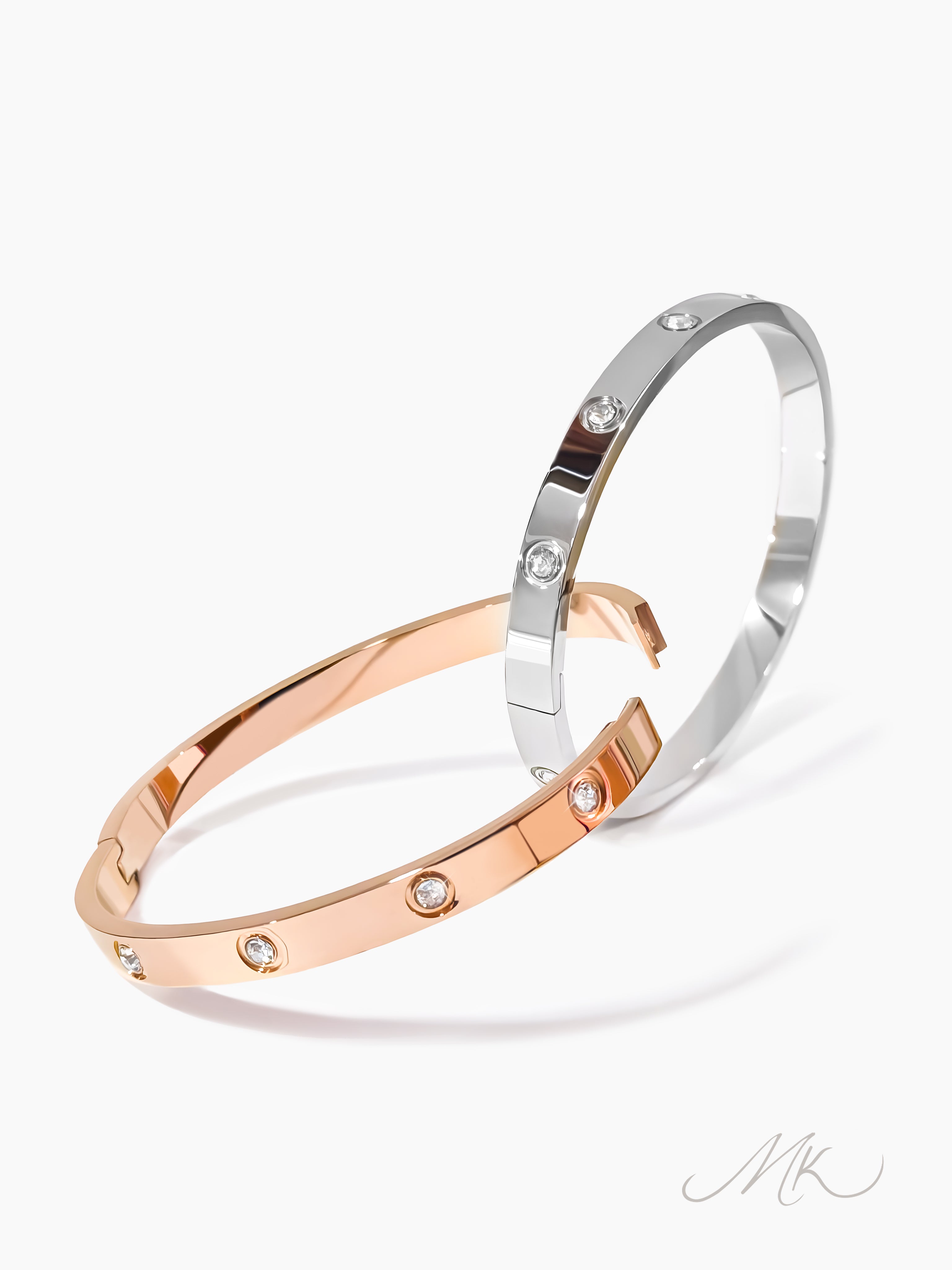 Cartiera Bangle [ENGRAVABLE]