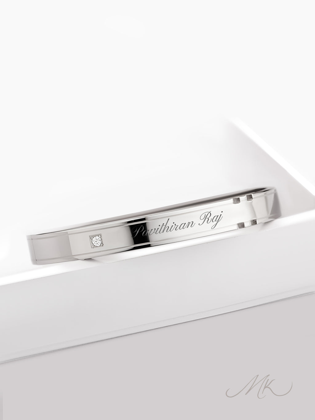 Colossal Man Bangle [ENGRAVABLE]