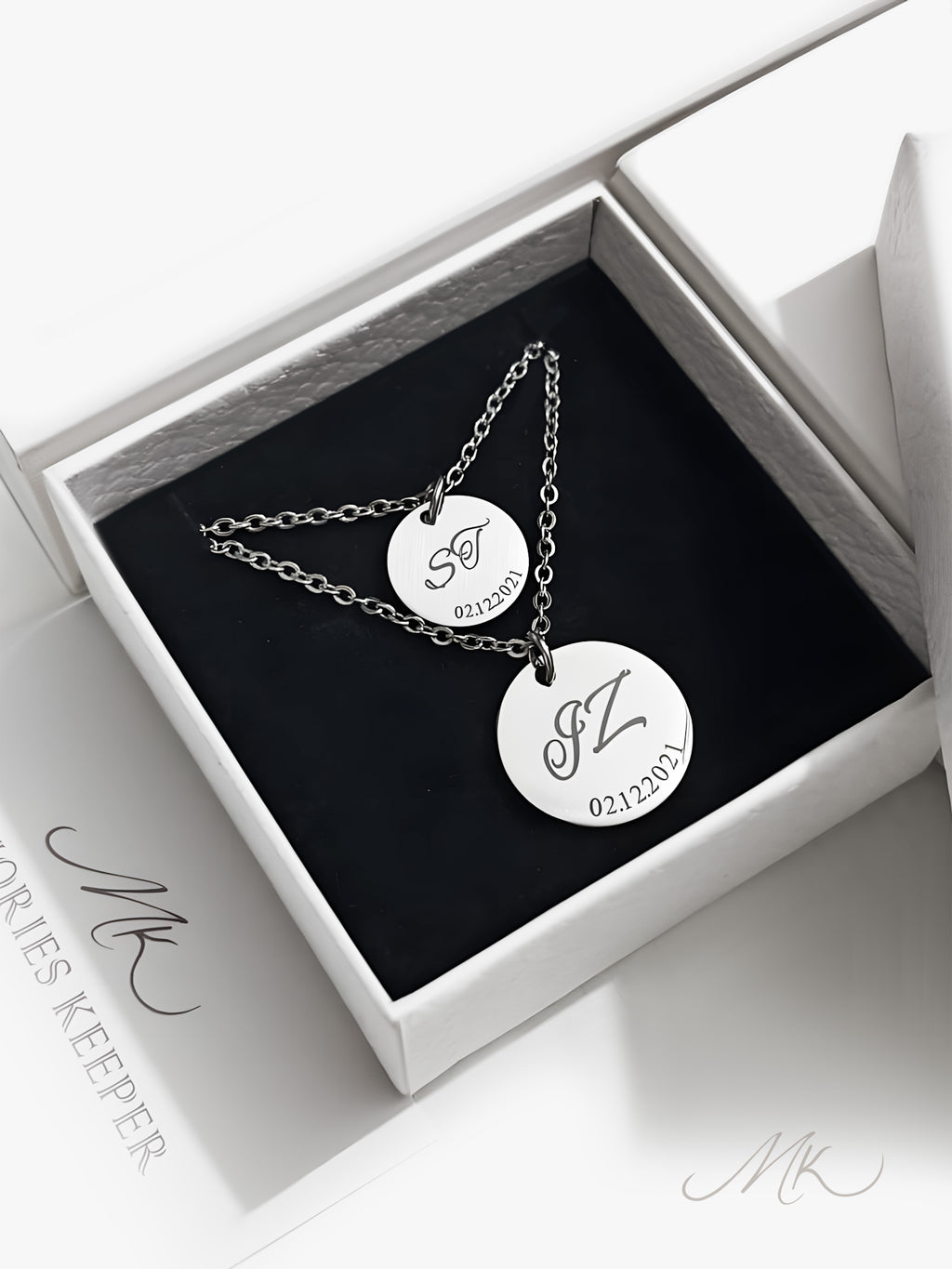 Pure Round Necklace [ENGRAVABLE]
