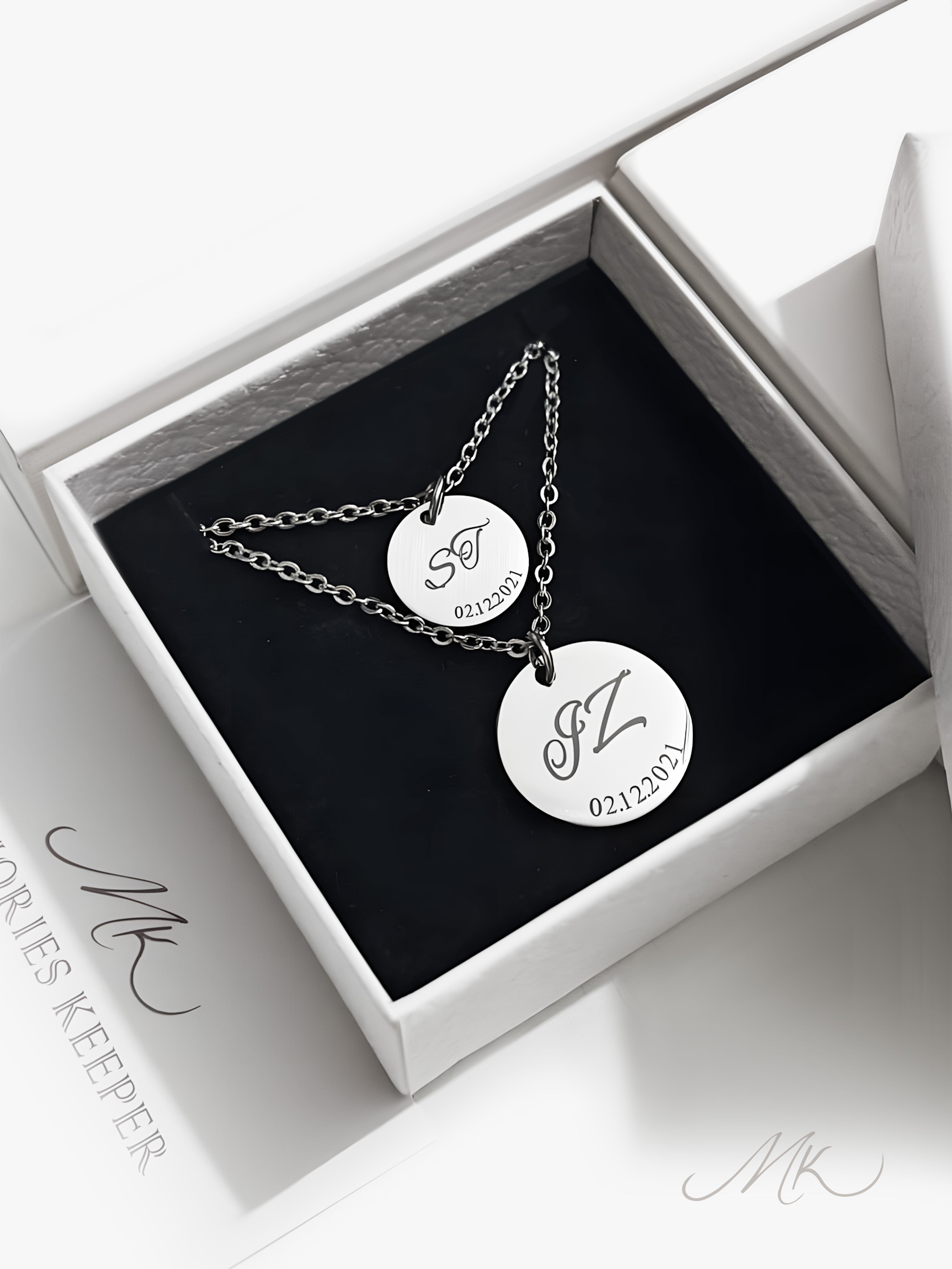 Pure Round Necklace [ENGRAVABLE]