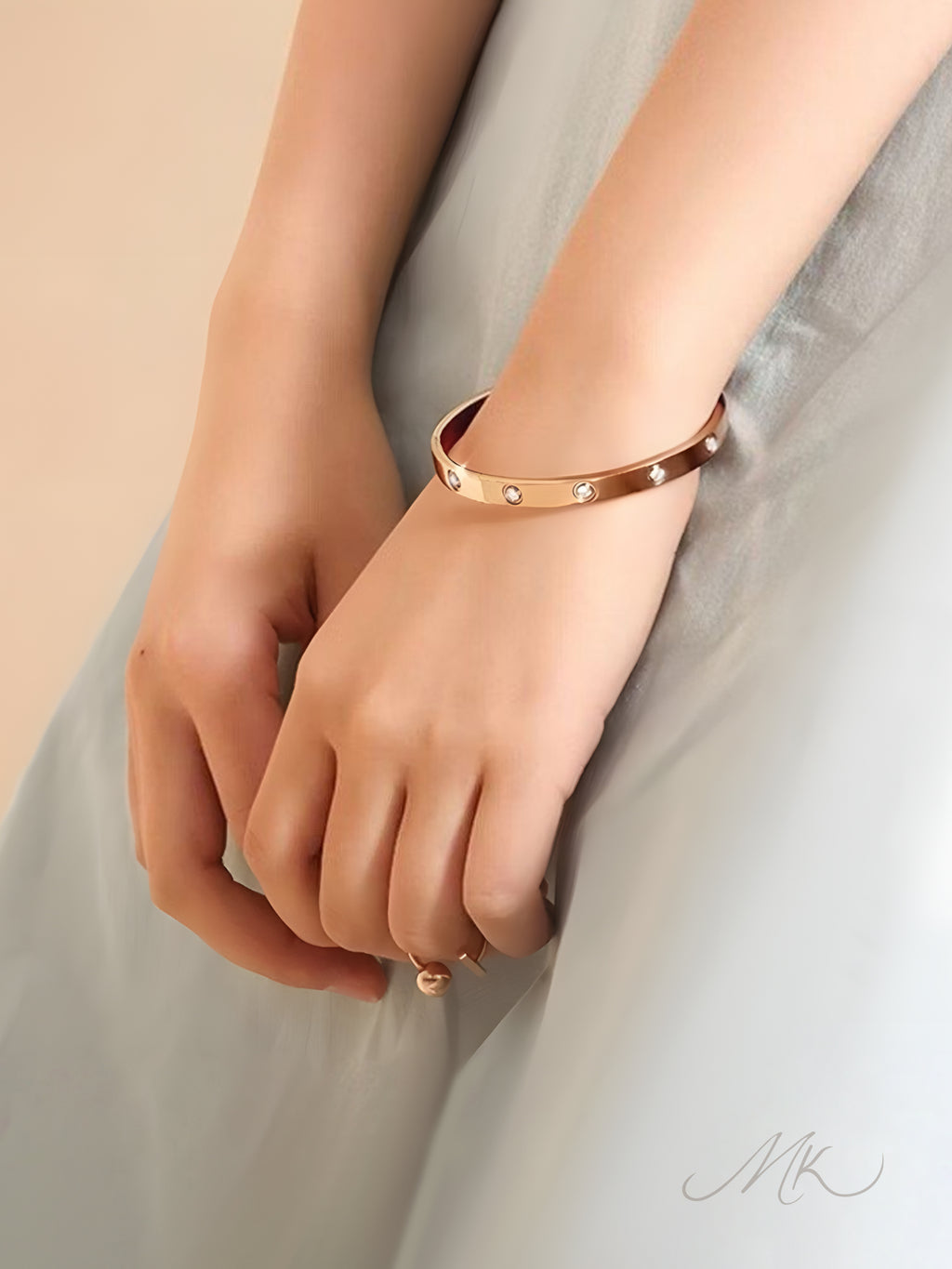 Cartiera Bangle [ENGRAVABLE]