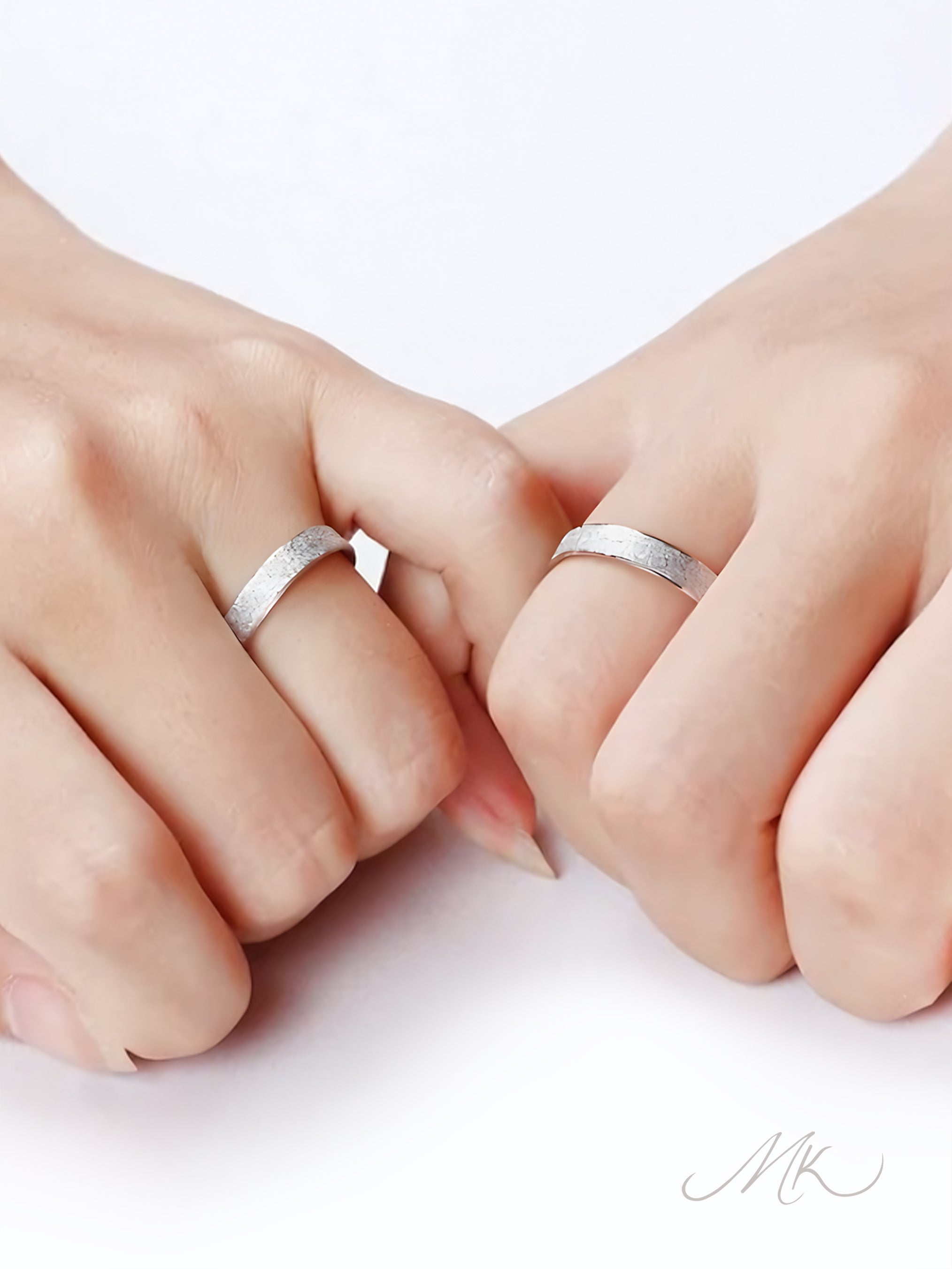 Frosted Ring [ENGRAVABLE]