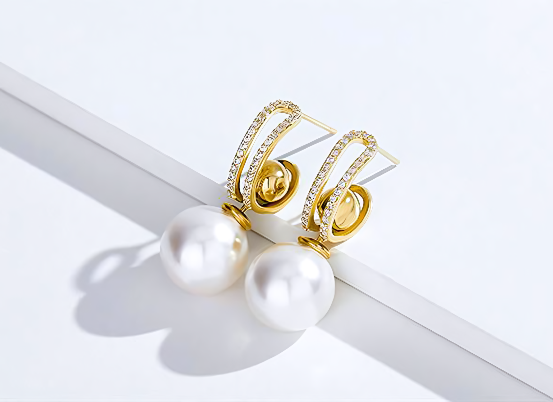 Elegant Pearl Earring