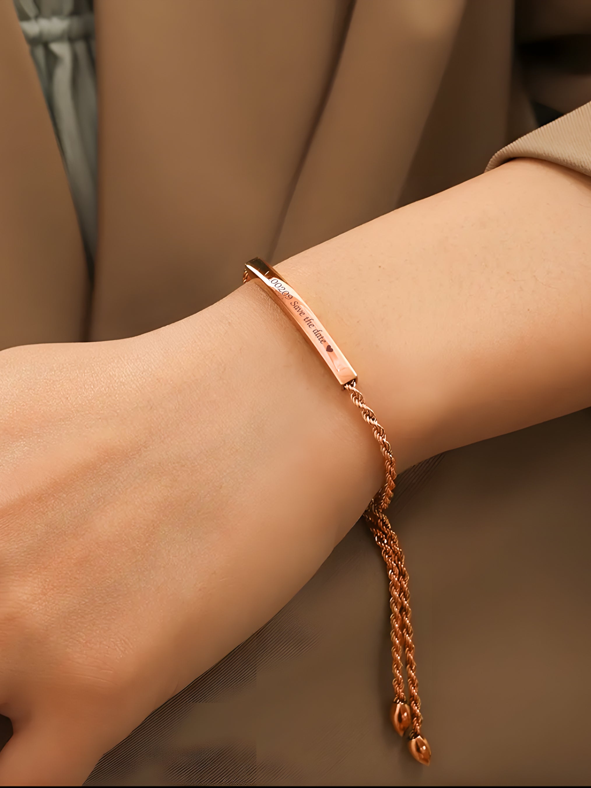 Quinn Bracelet [ENGRAVABLE]