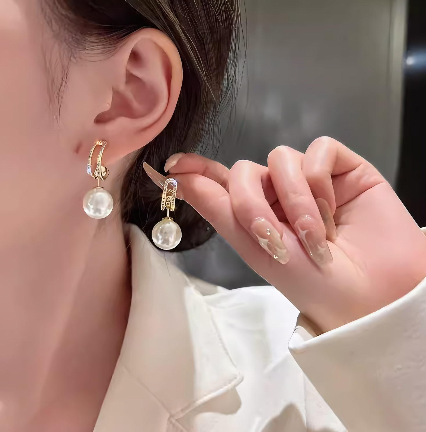 Elegant Pearl Earring