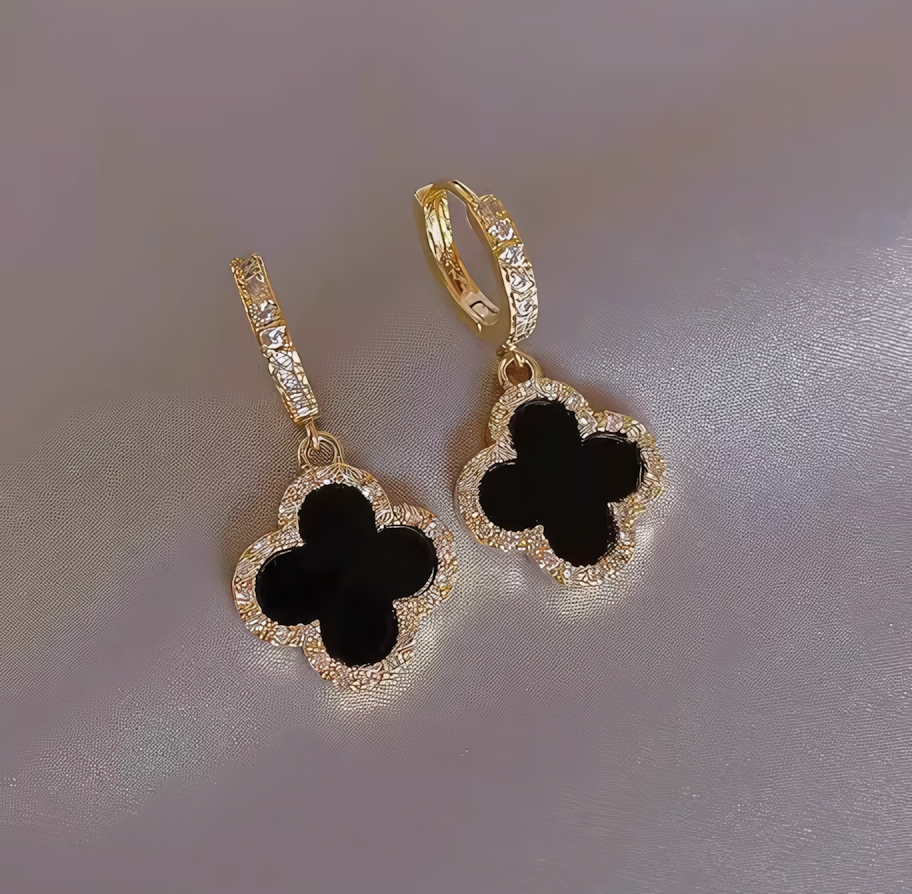 Clover Lux Earring (green/red/black)